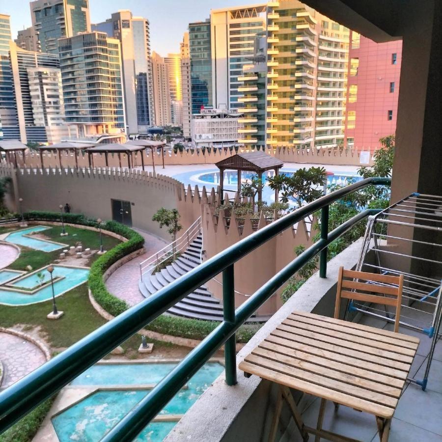 Nomad Partition Room In Barsha Heights 3 Mins To Icm Metro Dubaï Extérieur photo